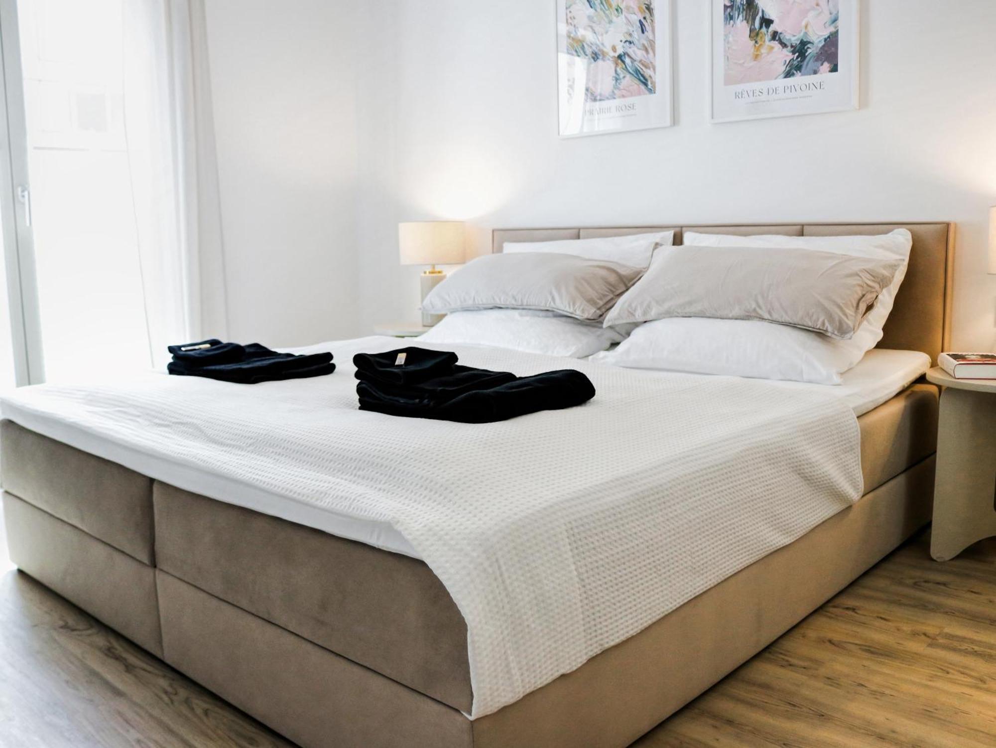 Lightplace • Design • Boxspring • Balkon • 2 Smart Tv •Innenstadt Brunswick Exterior foto